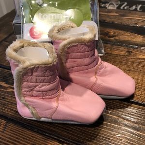 Tommy Tickle Leather Soft Sole Booties S/0-6M